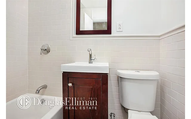 Rented by Douglas Elliman | media 24