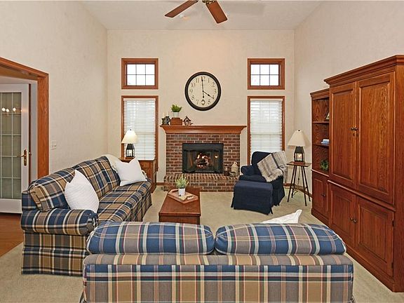2nd image of 231 Spyglass Dr