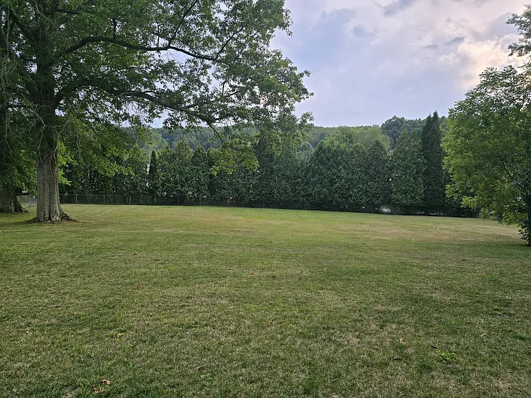 302 South Dr — Photo 25