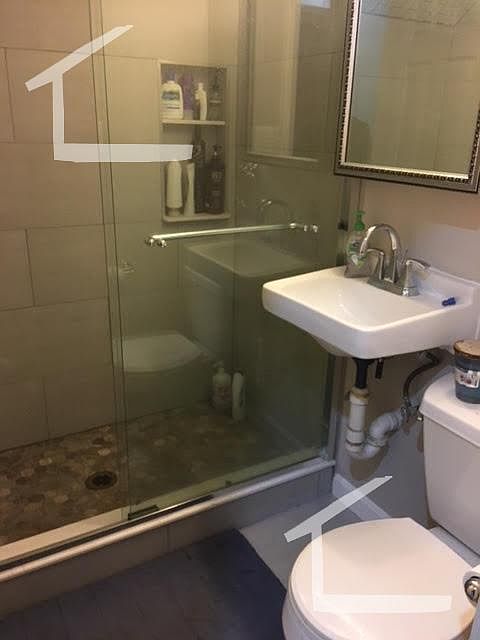 2nd image of 33 Long Ave #2CC
