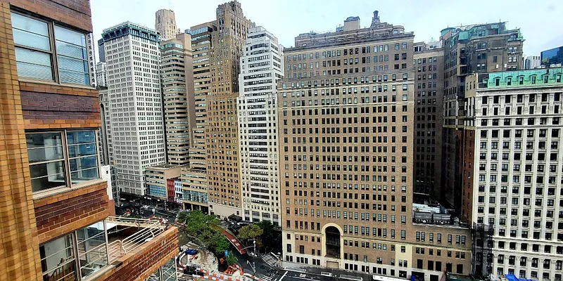 Rented by New York Residence | media 65