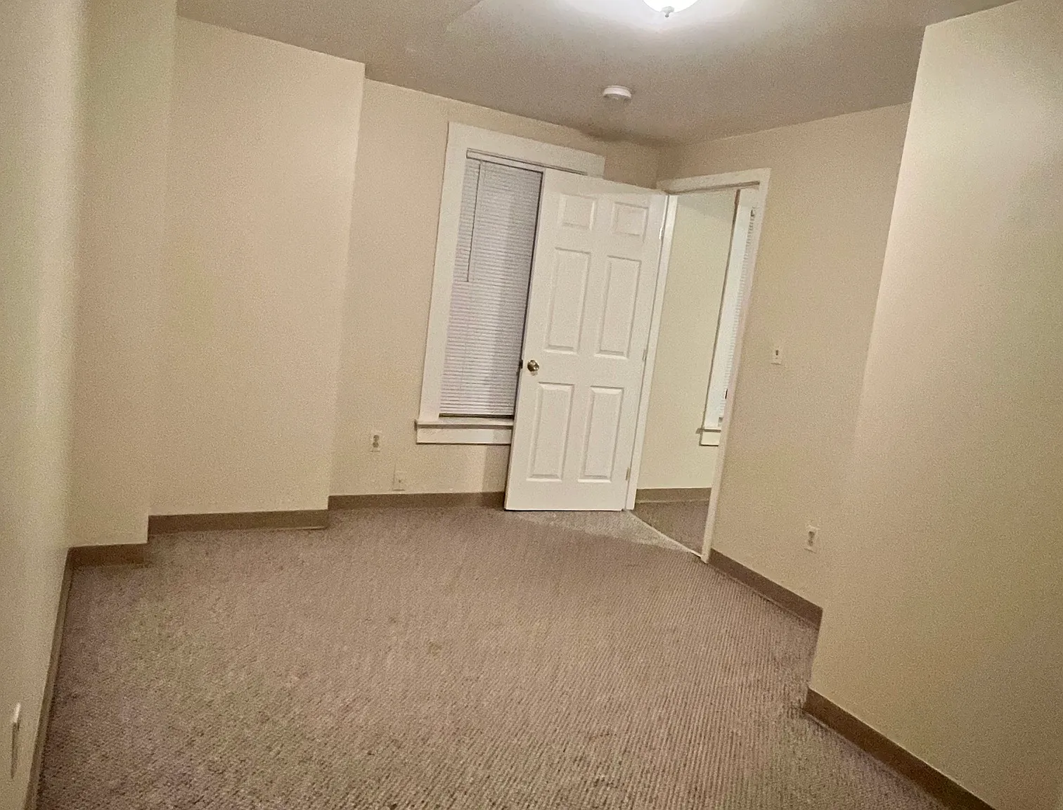 1 bed, 600 sqft, $1,375 — Photo 3