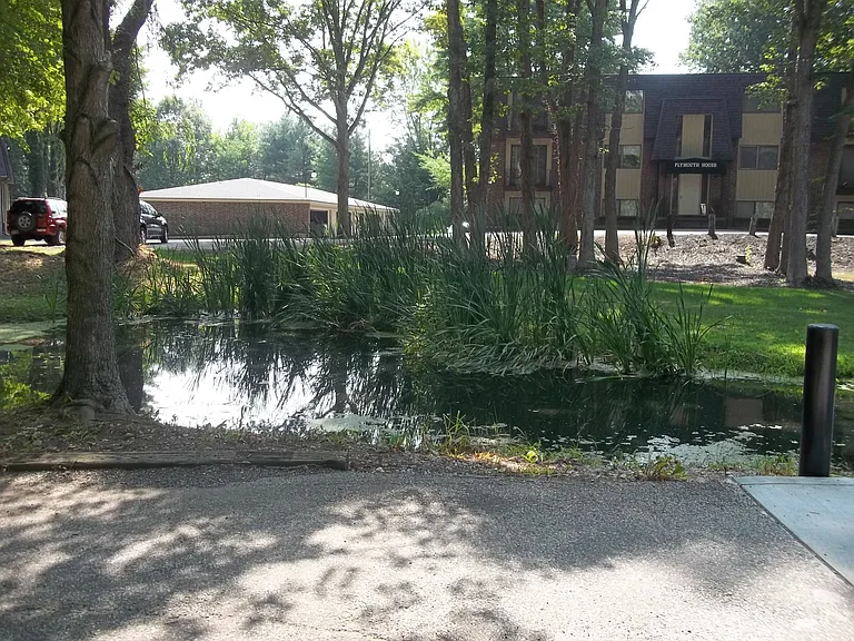 Monticello Apartments & Townhomes including Logan Gate & Logan Way — Photo 8