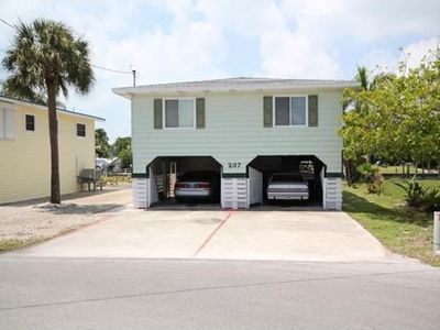 237 Carolina Ave, Fort Myers Beach, FL, 33931