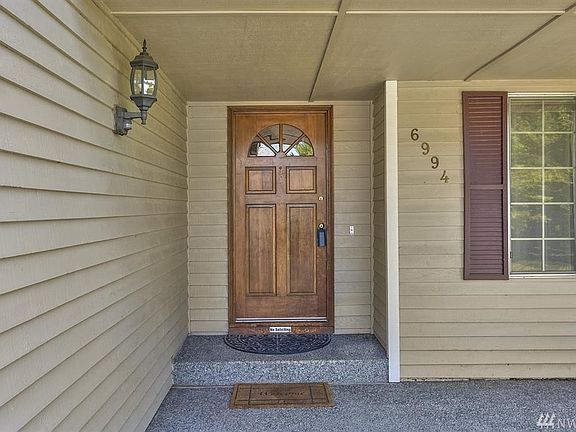 3rd image of 6994 Tate Pl NE