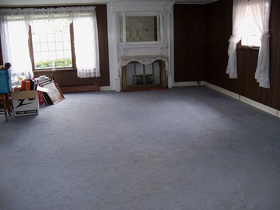 2nd image of 250 Greenville Ave