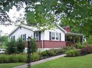 2100 Branch Rd, Perkasie, PA 18944