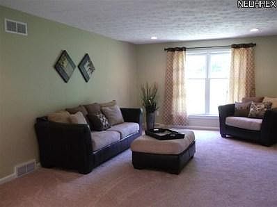 3rd image of 6733 Tanglewood Dr