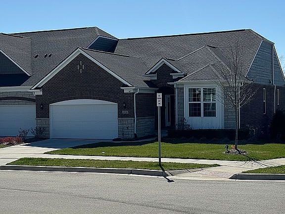 4th image of 3538 Bella Vista Dr