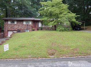 2786 Riggs Dr, East Pt, GA 30344