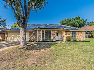 7509 Pear Tree Ln, Fort Worth, TX 76133