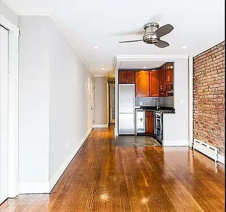 1st image of 227 E 82nd St #4K