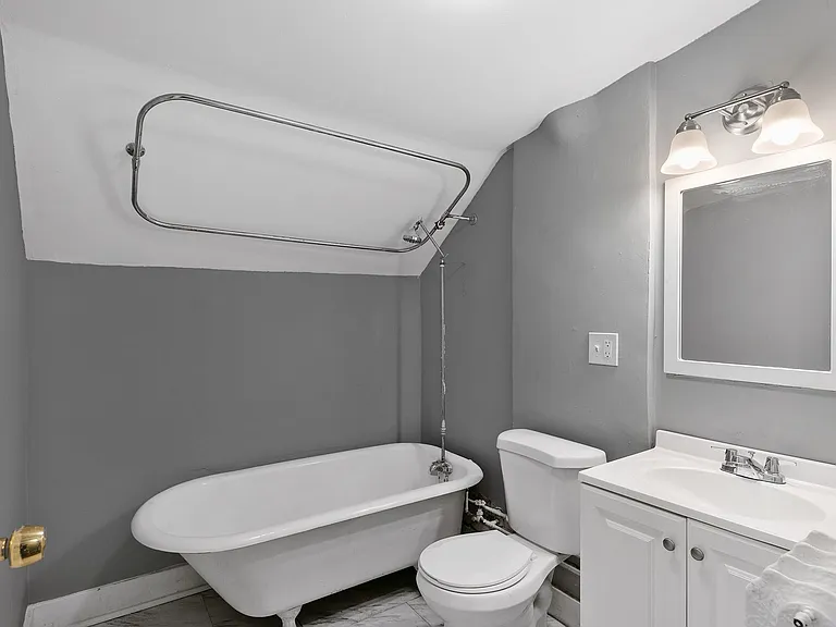 One and Two Bedroom Units with Tons of Natural Light! — Photo 22