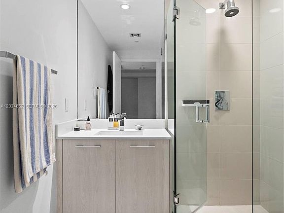 3rd image of 55 SW 9th St APT 1105