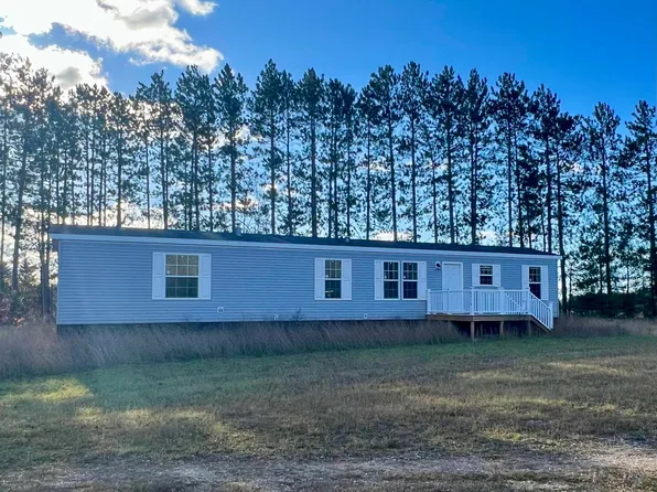 8716 Johnson Rd, Mancelona, MI 49659