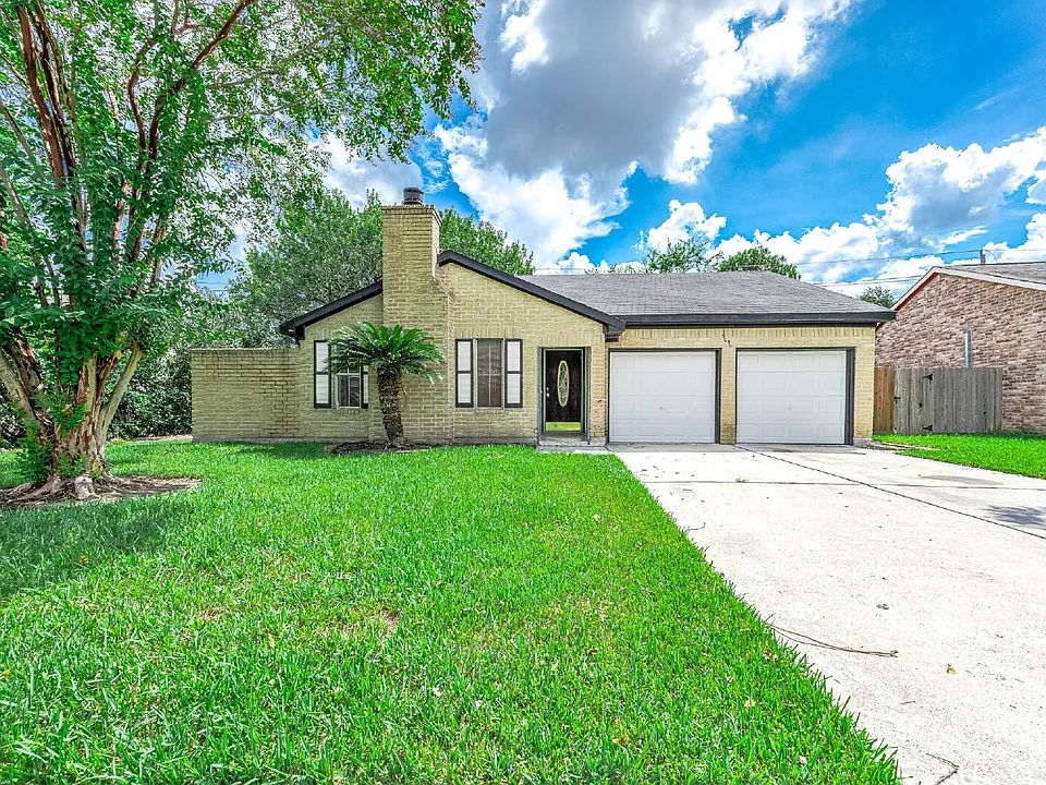 10230 Trade Winds Dr