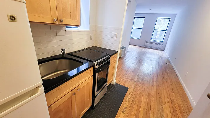 Rented by MAPT Residential LLC | media 17