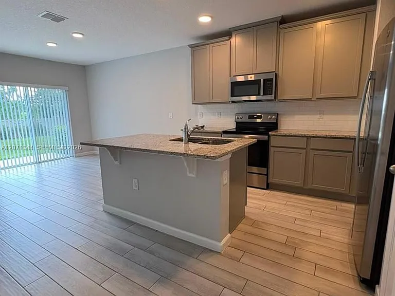 2835 Narcoossee Commons Way — Photo 3
