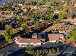 2758 W Victoria Dr, Alpine, CA 91901