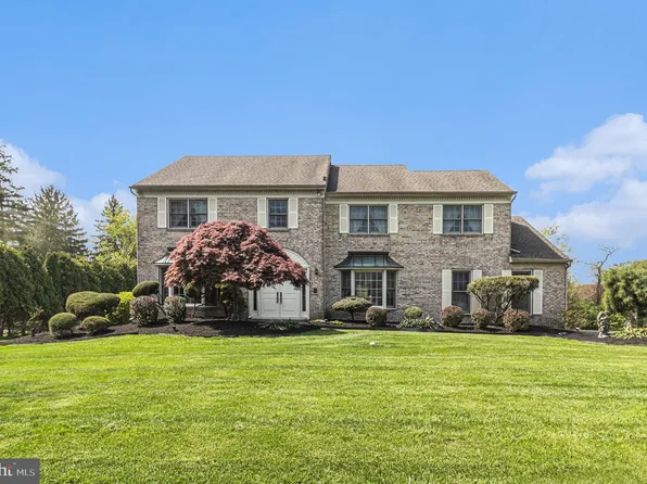 610 Wyndrise Dr, Blue Bell, PA 19422