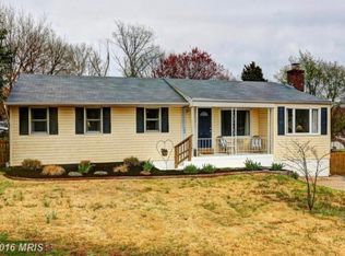 109 Temple Dr, Pasadena, MD