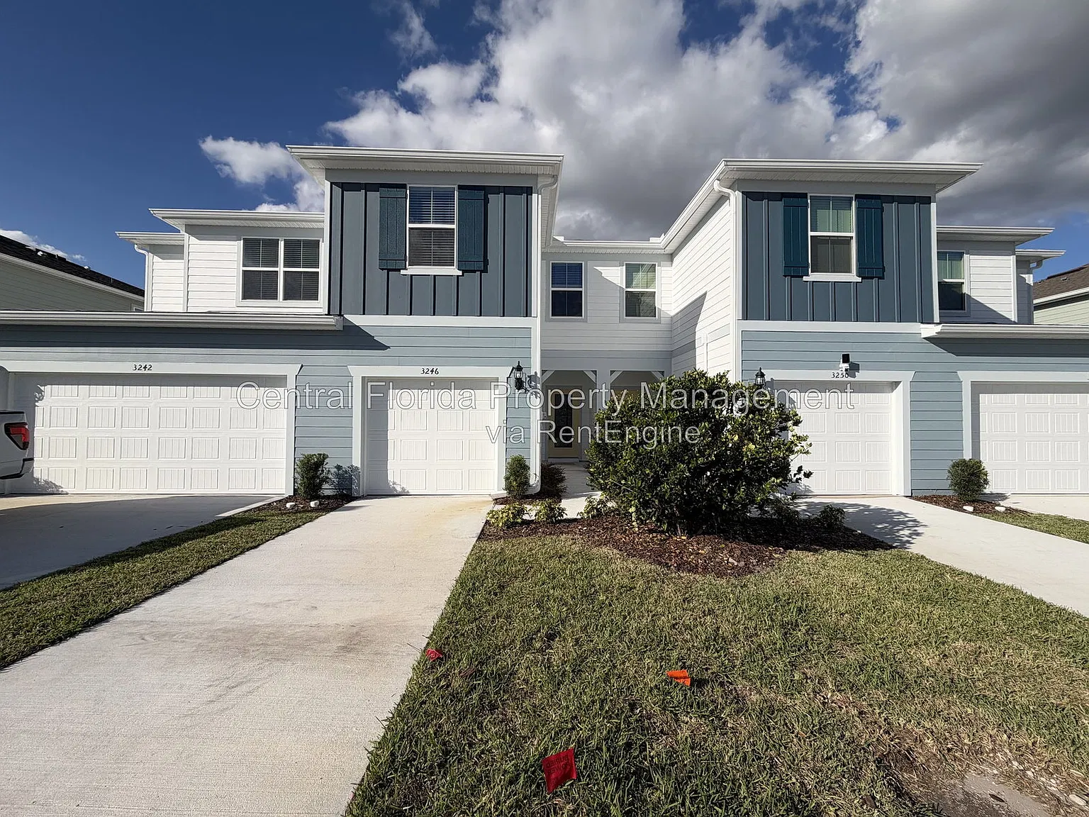 3 bed, 2.5 bath, 1699 sqft, $2,500 — Photo 1