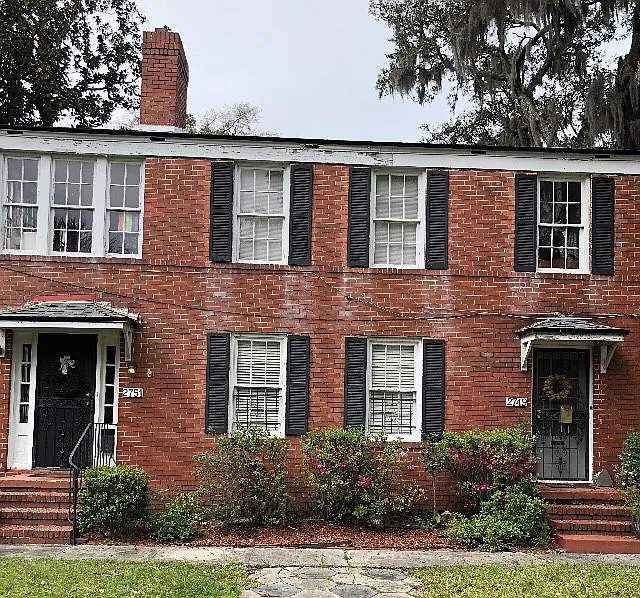 3 bed, 1400 sqft, $1,400 — Photo 2