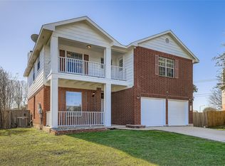 104 Mossy Rock Cv, Hutto, TX 78634
