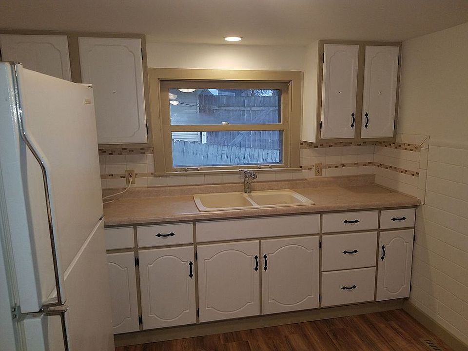 1st image of 24581 W Passavant Ave