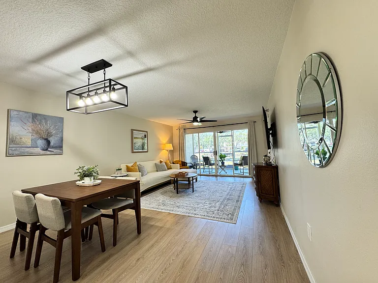 4110 Ironwood Cir #104 — Photo 7
