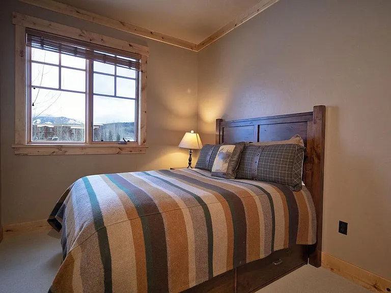122 Hastings Dr #206 — Photo 8