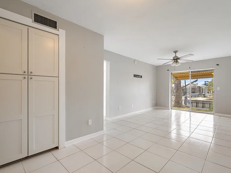 439 S Paula Dr S #101 — Photo 5