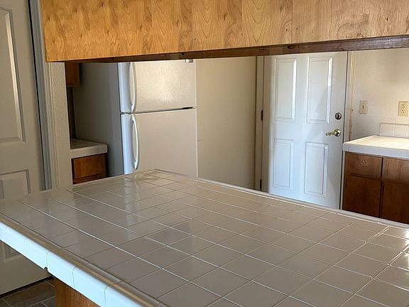 5th image of 102 E Manzanita Dr #114