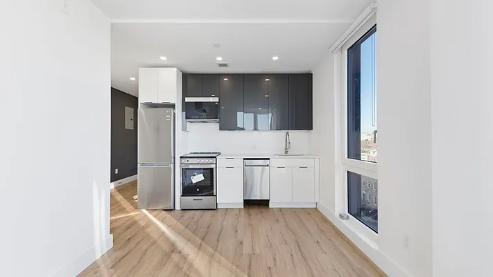 Rented by Nooklyn NYC LLC | media 65