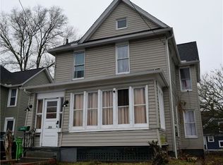 284 3rd St NW, Barberton, OH 44203