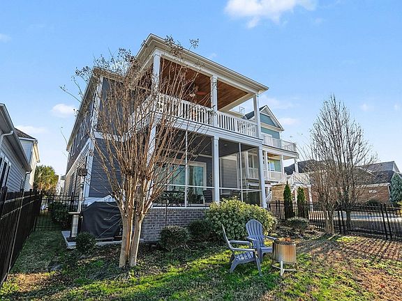 4th image of 889 Crystal Water Way #Waterway Palms Plantation