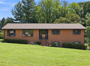 3539 New Walkertown Rd, Winston Salem, NC 27105