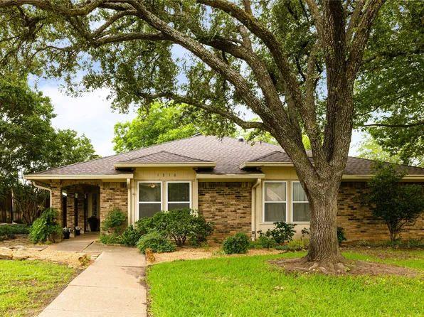 1310 N Trail Dr, Carrollton, TX 75006