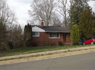 10004 Duncan St, Fairfax, VA 22031