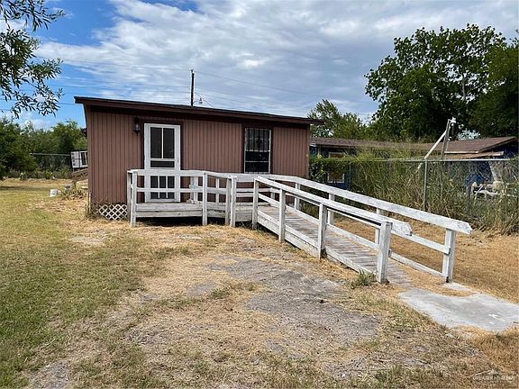 5th image of 3521 Ebano St