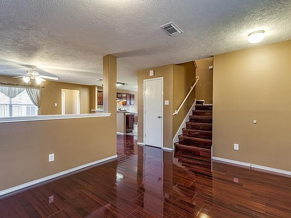 3rd image of 19810 Sweet Magnolia Pl