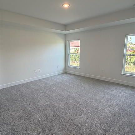 5th image of 2500 Averland Loop