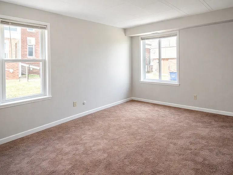 601 N Negley Ave — Photo 7