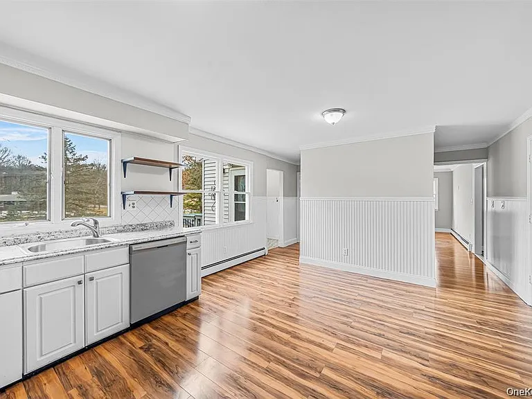 10 Leone Ct — Photo 12