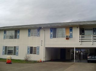 202 S 40th Pl APT C, Springfield, OR 97478