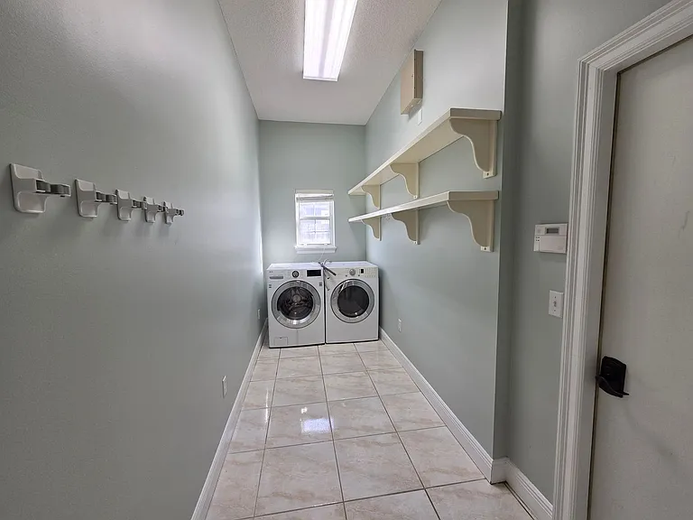 102 Grove Isle Blvd — Photo 27
