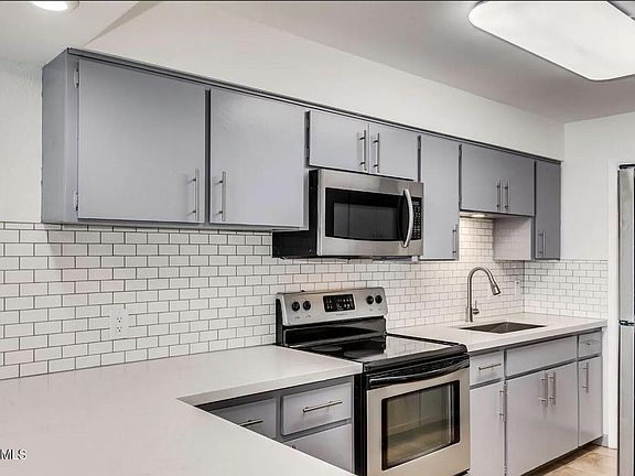 5th image of 8444 E CORONADO Road
