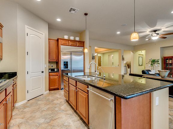 2nd image of 383 W Aster Dr