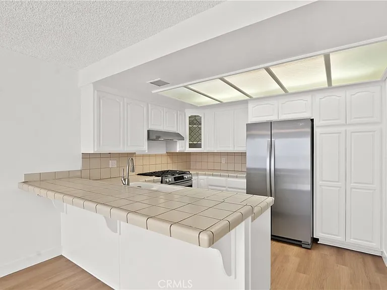 2113 W 180th Pl — Photo 7