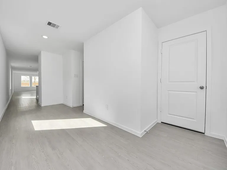 29643 Knollwood Bay Rd — Photo 5